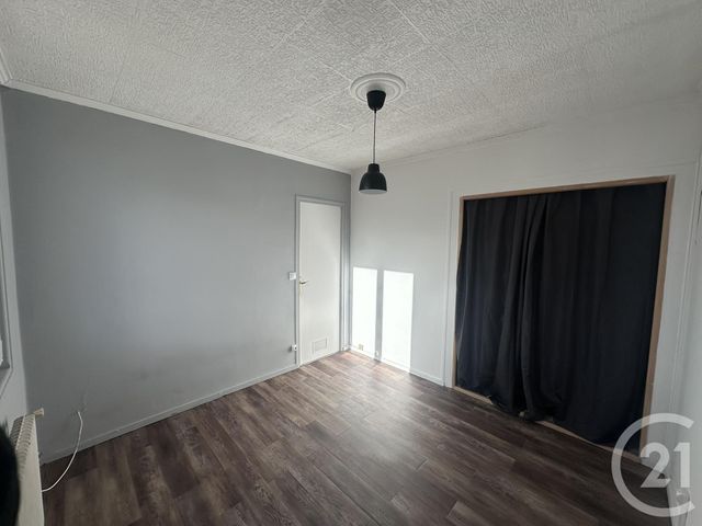 Agrandir la photo Appartement F4 à louer - 4 pièces - 68,36 m2 - Le Mans - 72 - PAYS-DE-LOIRE