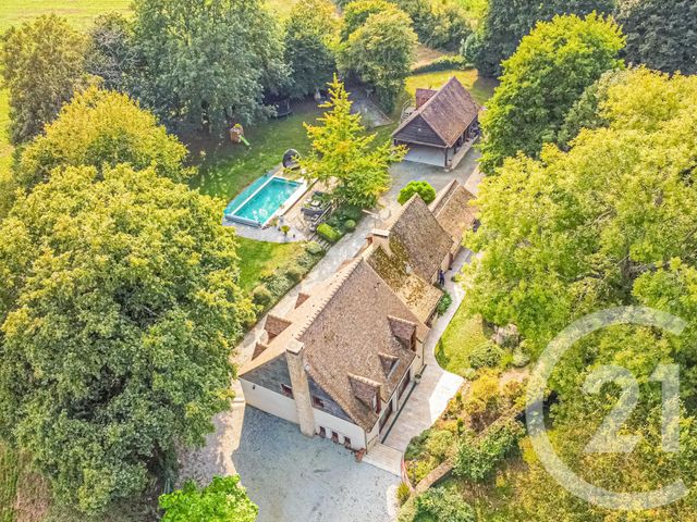 Agrandir la photo Maison à vendre - 8 pièces - 229,06 m2 - Lombron - 72 - PAYS-DE-LOIRE