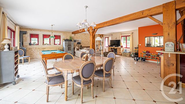 Agrandir la photo Maison à vendre - 8 pièces - 229,06 m2 - Lombron - 72 - PAYS-DE-LOIRE