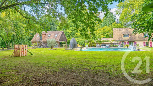 Agrandir la photo Maison à vendre - 8 pièces - 229,06 m2 - Lombron - 72 - PAYS-DE-LOIRE
