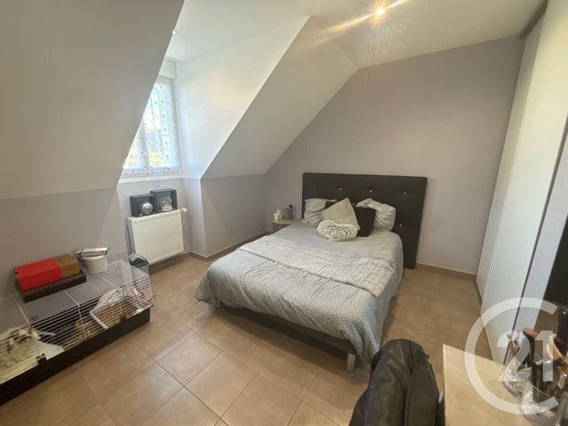 Agrandir la photo Maison à vendre - 5 pièces - 139,32 m2 - Neuville Sur Sarthe - 72 - PAYS-DE-LOIRE