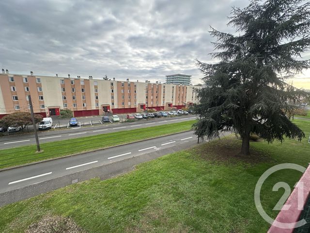 Appartement T5 à vendre - 5 pièces - 97,41 m2 - Le Mans - 72 - PAYS-DE-LOIRE