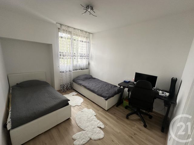 Appartement T5 à vendre - 5 pièces - 97,41 m2 - Le Mans - 72 - PAYS-DE-LOIRE