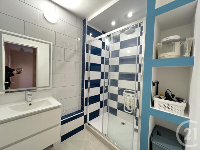 Appartement T3 à vendre - 3 pièces - 67,99 m2 - Le Mans - 72 - PAYS-DE-LOIRE