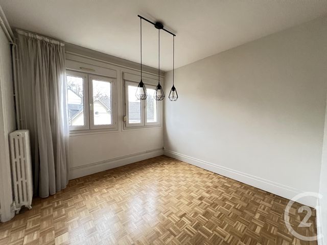 Appartement T5 à vendre - 5 pièces - 112,08 m2 - Le Mans - 72 - PAYS-DE-LOIRE