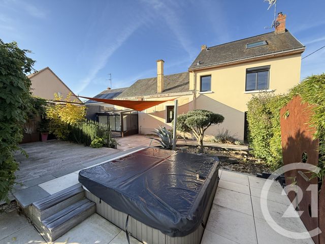 Maison à vendre - 6 pièces - 169,40 m2 - La Suze Sur Sarthe - 72 - PAYS-DE-LOIRE