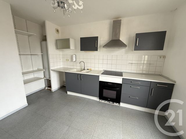 Agrandir la photo Appartement F4 à louer - 4 pièces - 93 m2 - Le Mans - 72 - PAYS-DE-LOIRE