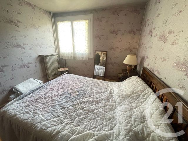 Agrandir la photo Appartement F4 à vendre - 4 pièces - 79,01 m2 - Allonnes - 72 - PAYS-DE-LOIRE