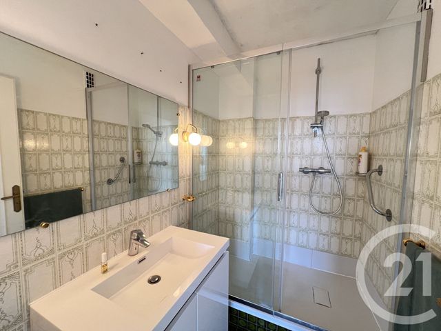 Appartement T4 à vendre - 4 pièces - 82,09 m2 - Le Mans - 72 - PAYS-DE-LOIRE