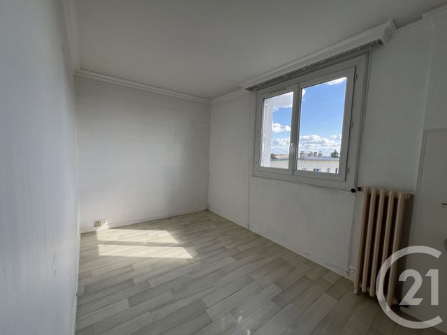 Appartement T4 à vendre - 4 pièces - 82,09 m2 - Le Mans - 72 - PAYS-DE-LOIRE