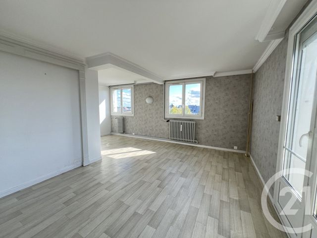 Appartement T4 à vendre - 4 pièces - 82,09 m2 - Le Mans - 72 - PAYS-DE-LOIRE