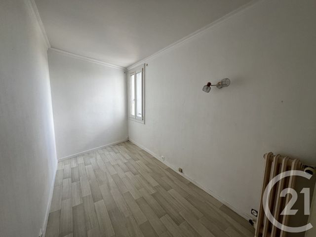 Appartement T4 à vendre - 4 pièces - 82,09 m2 - Le Mans - 72 - PAYS-DE-LOIRE