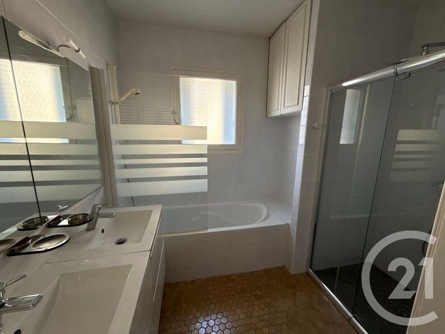 Agrandir la photo Maison à vendre - 8 pièces - 174,10 m2 - Le Mans - 72 - PAYS-DE-LOIRE