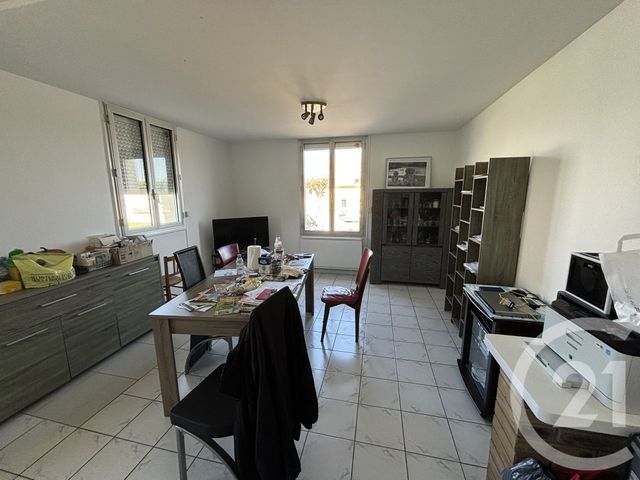 Agrandir la photo Maison à vendre - 5 pièces - 116,56 m2 - St Mars La Briere - 72 - PAYS-DE-LOIRE