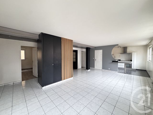 Appartement T4 à vendre - 4 pièces - 85,88 m2 - Le Mans - 72 - PAYS-DE-LOIRE
