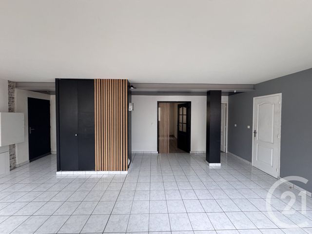 Appartement T4 à vendre - 4 pièces - 85,88 m2 - Le Mans - 72 - PAYS-DE-LOIRE