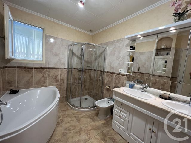 Agrandir la photo Maison à vendre - 6 pièces - 166,18 m2 - Fille Sur Sarthe - 72 - PAYS-DE-LOIRE
