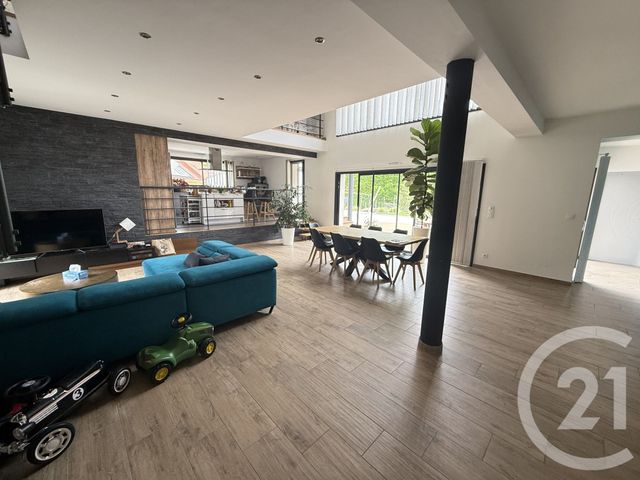 Maison à vendre - 6 pièces - 210,63 m2 - Montfort Le Gesnois - 72 - PAYS-DE-LOIRE
