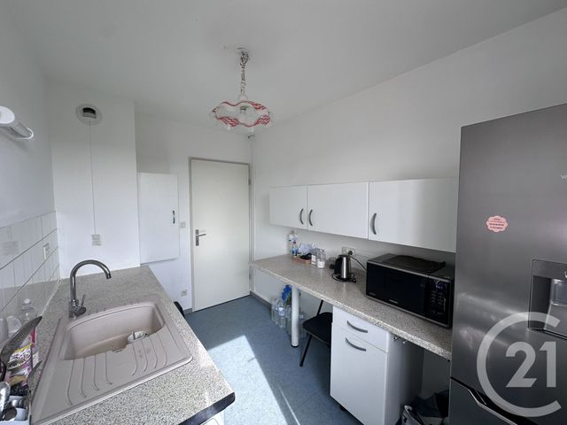 Agrandir la photo Appartement F3 à louer - 3 pièces - 71 m2 - Le Mans - 72 - PAYS-DE-LOIRE
