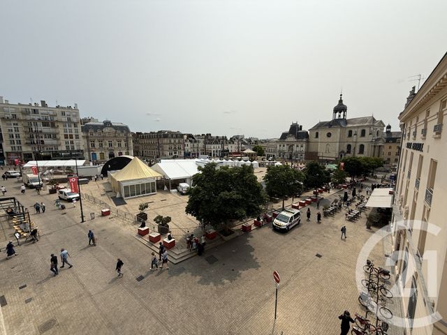 Agrandir la photo Appartement T4 à louer - 4 pièces - 98,97 m2 - Le Mans - 72 - PAYS-DE-LOIRE