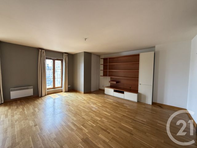 Agrandir la photo Appartement T4 à louer - 4 pièces - 98,97 m2 - Le Mans - 72 - PAYS-DE-LOIRE