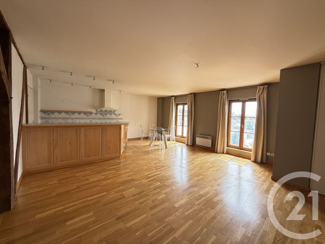 Agrandir la photo Appartement T4 à louer - 4 pièces - 98,97 m2 - Le Mans - 72 - PAYS-DE-LOIRE