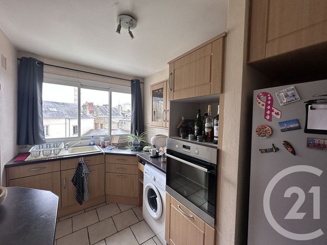 Appartement F5 à louer - 5 pièces - 97,58 m2 - Le Mans - 72 - PAYS-DE-LOIRE