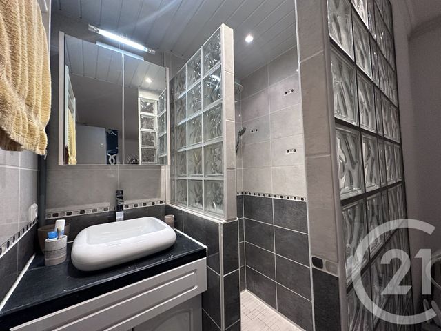 Appartement F5 à louer - 5 pièces - 97,58 m2 - Le Mans - 72 - PAYS-DE-LOIRE