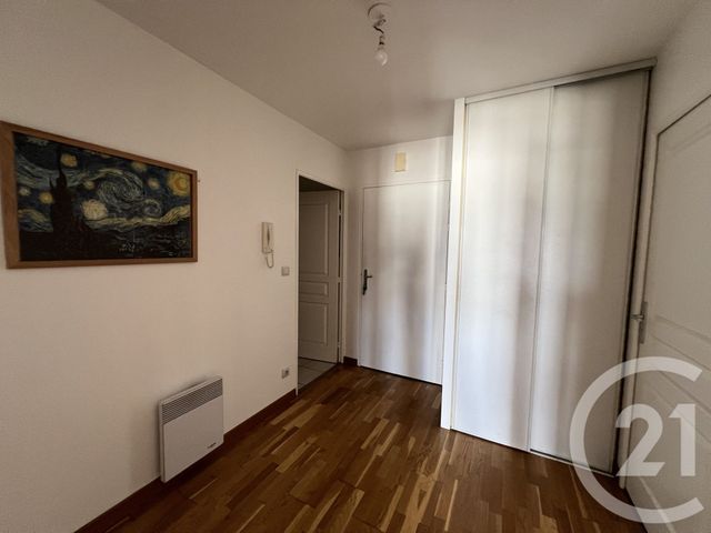 Appartement T3 à vendre - 3 pièces - 76,91 m2 - Le Mans - 72 - PAYS-DE-LOIRE