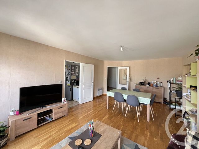 Appartement T3 à vendre - 3 pièces - 76,91 m2 - Le Mans - 72 - PAYS-DE-LOIRE