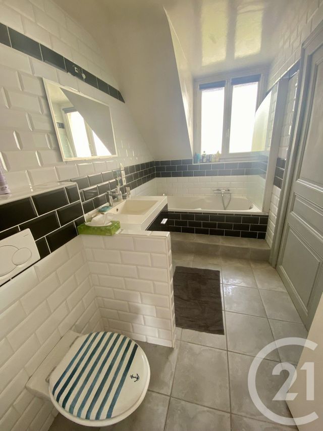 Agrandir la photo Maison à vendre - 4 pièces - 95,39 m2 - Le Mans - 72 - PAYS-DE-LOIRE