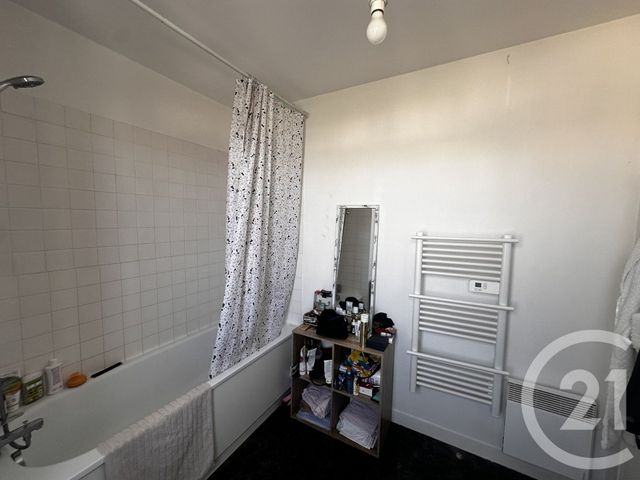 Appartement F2 à louer - 2 pièces - 42,68 m2 - Le Mans - 72 - PAYS-DE-LOIRE