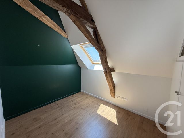 Agrandir la photo Maison à louer - 6 pièces - 134 m2 - St Georges Du Bois - 72 - PAYS-DE-LOIRE