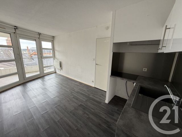 Appartement T2 à louer - 2 pièces - 31,90 m2 - Le Mans - 72 - PAYS-DE-LOIRE