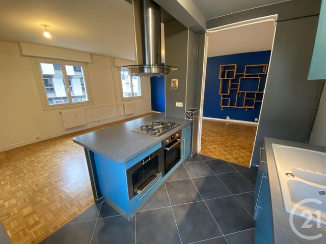 Appartement T3 à louer - 3 pièces - 76,18 m2 - Le Mans - 72 - PAYS-DE-LOIRE