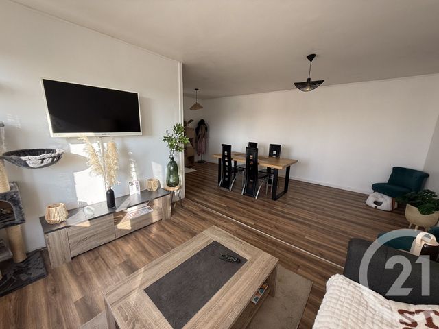 Appartement T4 à vendre - 4 pièces - 86,97 m2 - Le Mans - 72 - PAYS-DE-LOIRE
