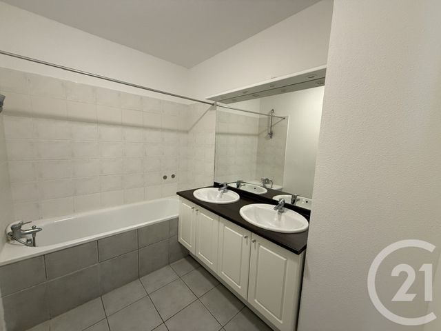 Appartement F3 à vendre - 3 pièces - 63,77 m2 - Le Mans - 72 - PAYS-DE-LOIRE