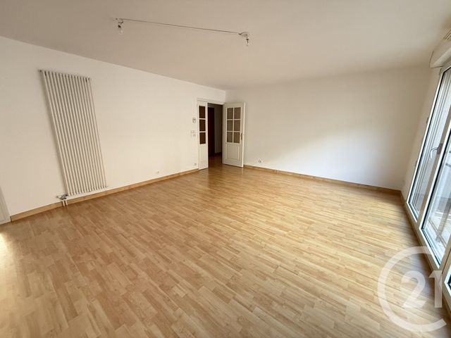Appartement F4 à louer - 4 pièces - 103,72 m2 - Le Mans - 72 - PAYS-DE-LOIRE
