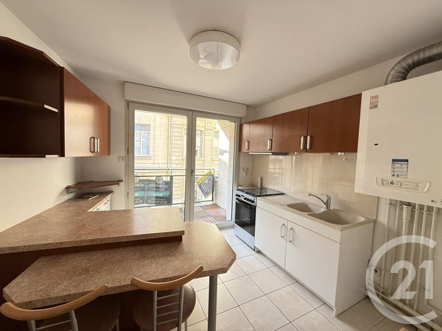Appartement F4 à louer - 4 pièces - 103,72 m2 - Le Mans - 72 - PAYS-DE-LOIRE