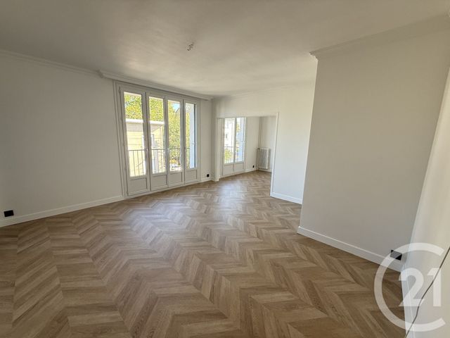 Appartement F3 à vendre - 3 pièces - 79,60 m2 - Le Mans - 72 - PAYS-DE-LOIRE