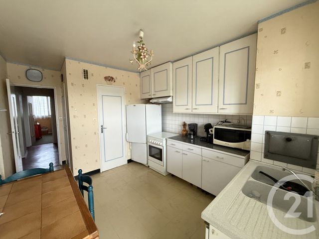 Appartement F3 &agrave; vendre - 3 pi&egrave;ces - 67,31 m2 - Allonnes - 72 - PAYS-DE-LOIRE