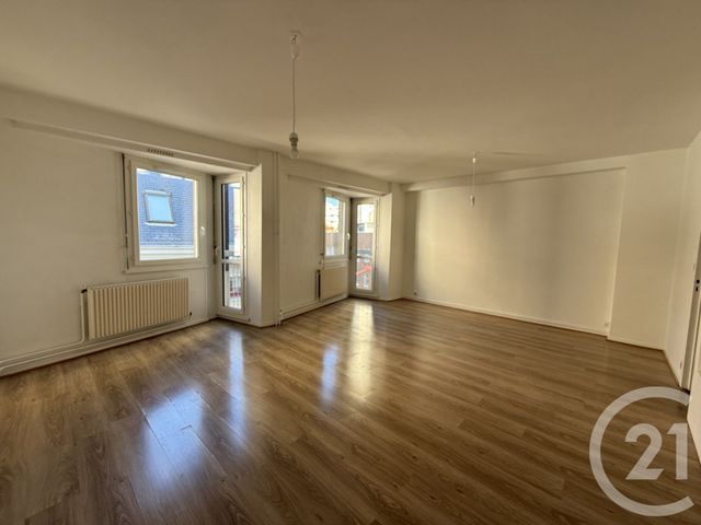 Appartement T3 à louer - 3 pièces - 74,05 m2 - Le Mans - 72 - PAYS-DE-LOIRE