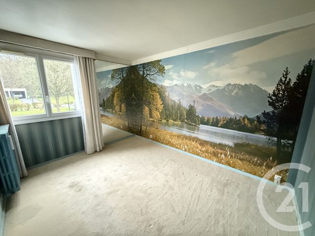 Appartement F4 &agrave; vendre - 4 pi&egrave;ces - 77,96 m2 - Allonnes - 72 - PAYS-DE-LOIRE