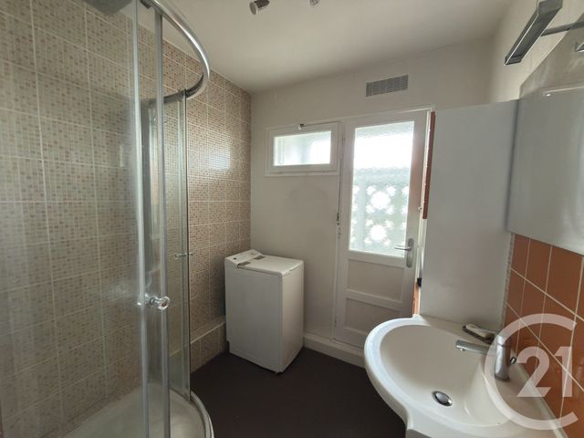 Appartement F3 &agrave; louer - 3 pi&egrave;ces - 65,84 m2 - Le Mans - 72 - PAYS-DE-LOIRE