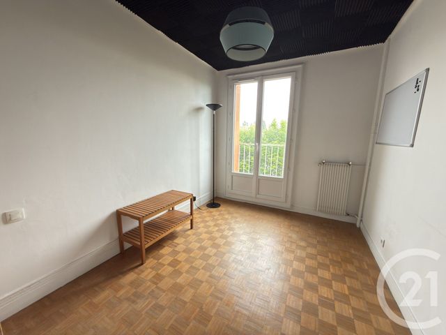 Appartement F3 &agrave; louer - 3 pi&egrave;ces - 65,84 m2 - Le Mans - 72 - PAYS-DE-LOIRE