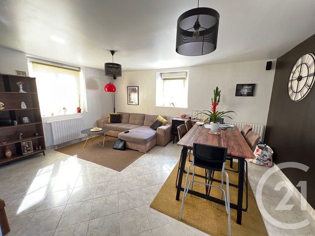 Maison &agrave; louer - 5 pi&egrave;ces - 74,91 m2 - La Milesse - 72 - PAYS-DE-LOIRE