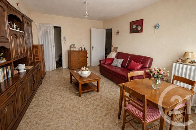 Appartement F3 &agrave; vendre - 3 pi&egrave;ces - 67,31 m2 - Allonnes - 72 - PAYS-DE-LOIRE