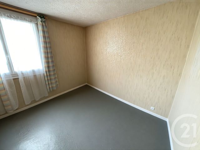 Appartement F3 &agrave; vendre - 3 pi&egrave;ces - 67,31 m2 - Allonnes - 72 - PAYS-DE-LOIRE