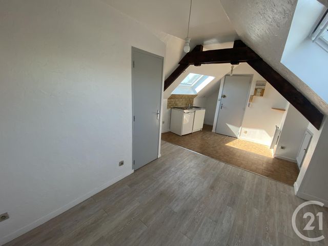Appartement Studio &agrave; louer - 1 pi&egrave;ce - 9,89 m2 - Le Mans - 72 - PAYS-DE-LOIRE