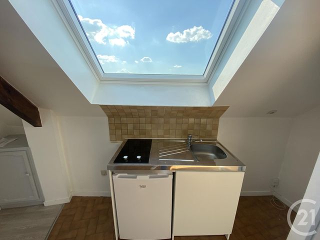 Appartement Studio &agrave; louer - 1 pi&egrave;ce - 9,89 m2 - Le Mans - 72 - PAYS-DE-LOIRE